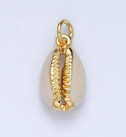 Cowrie Charm